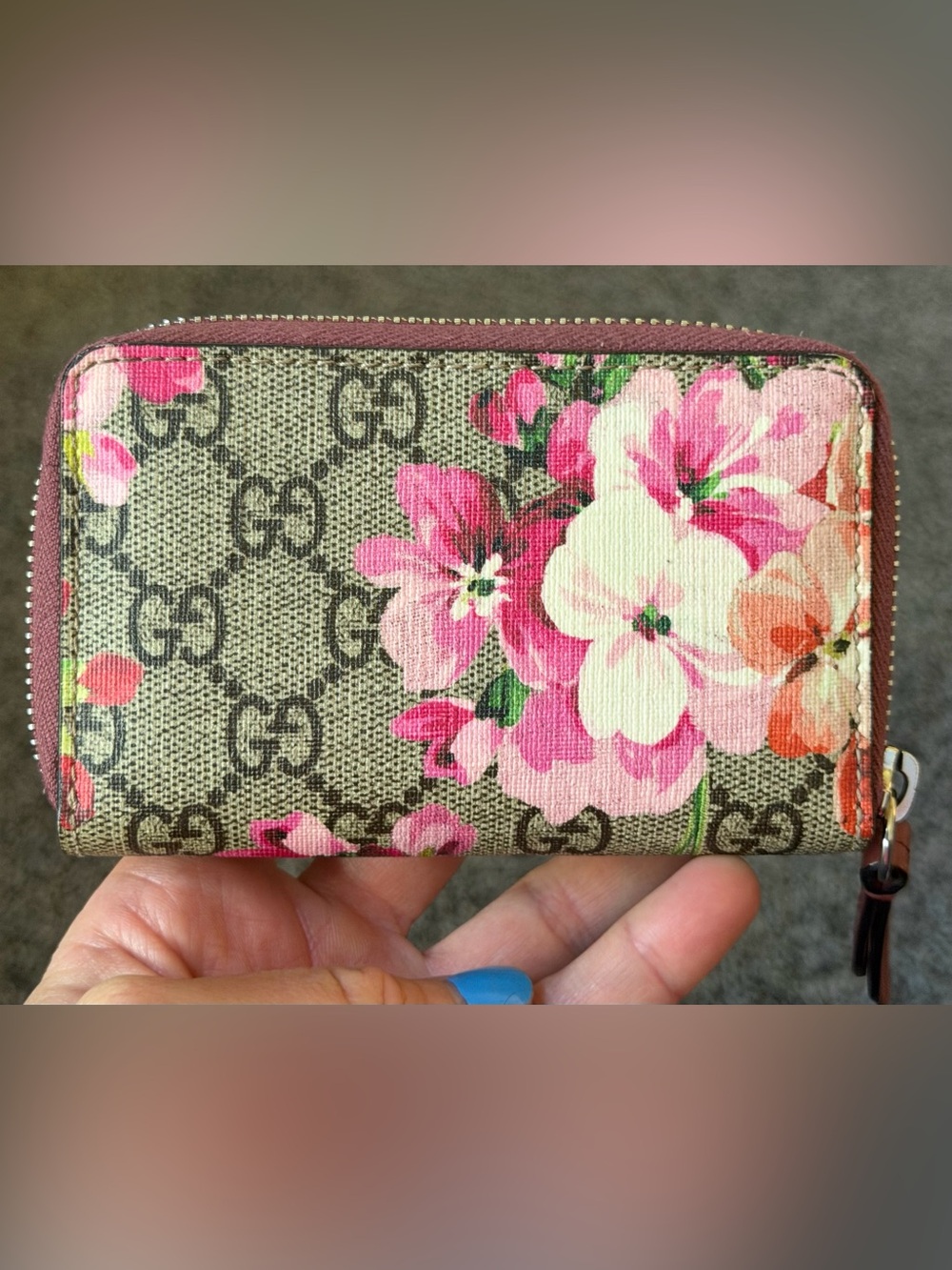 Gucci blooms zip around card case - Picture 2 of 15